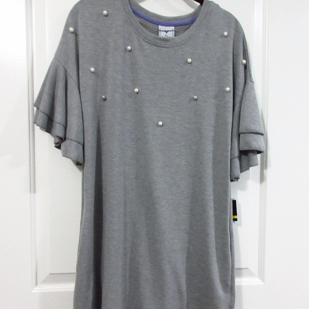 Pearl trim sweatshirt dress ruffle sleeves sz M